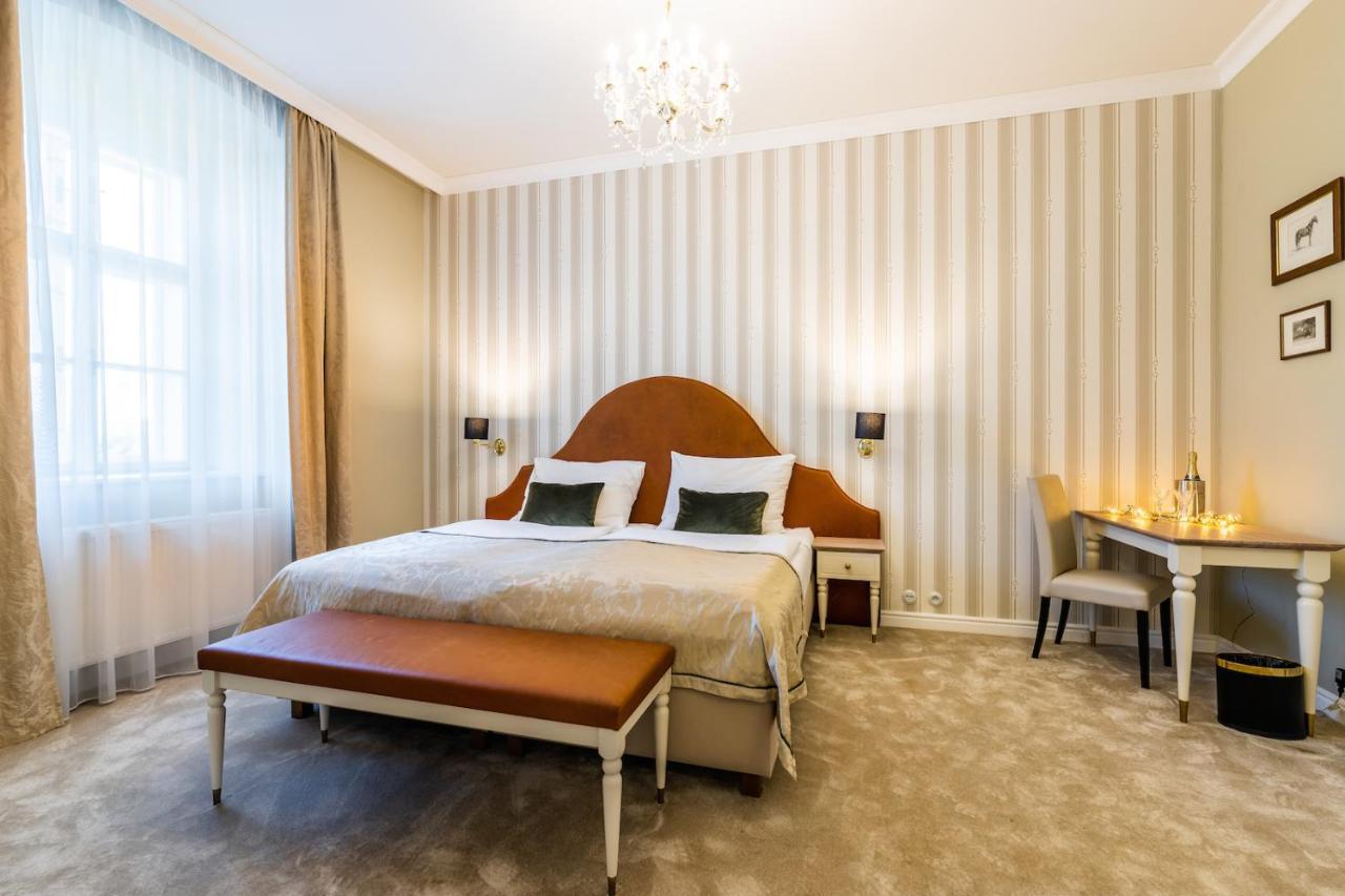 Zamek Dukovany Hotel Eksteriør billede